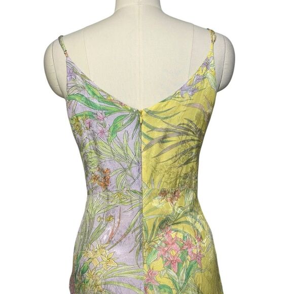 Delfi Collective Frankie Knotted Plunge Neck Floral Midi Dress| Size S - Picture 11 of 12